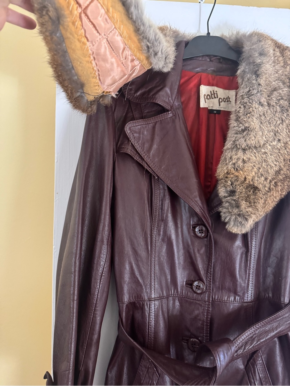 1970s Leather Trench Coat with rabbit Fur Collar - Picture 6 of 6